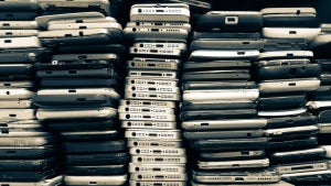 Mach dein altes Smartphone zum cleveren Überwachungssystem – und das gratis!